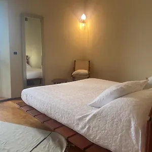 https://chambre-dans-la-tour.it-lombardy.com